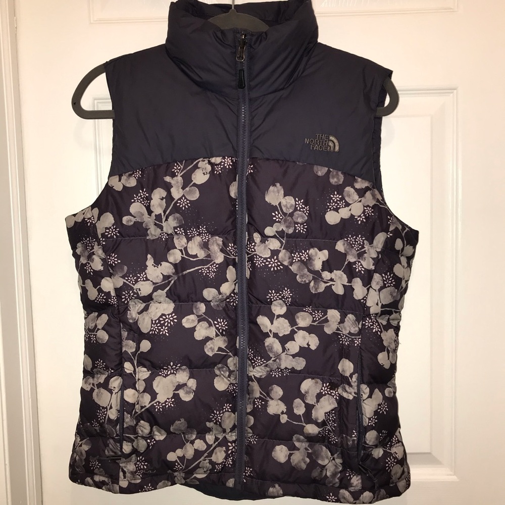 THE NORTH FACE stunning purple flower vest